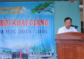 Lanh Dao Huyen Doc Thu Chu Tich Nuoc