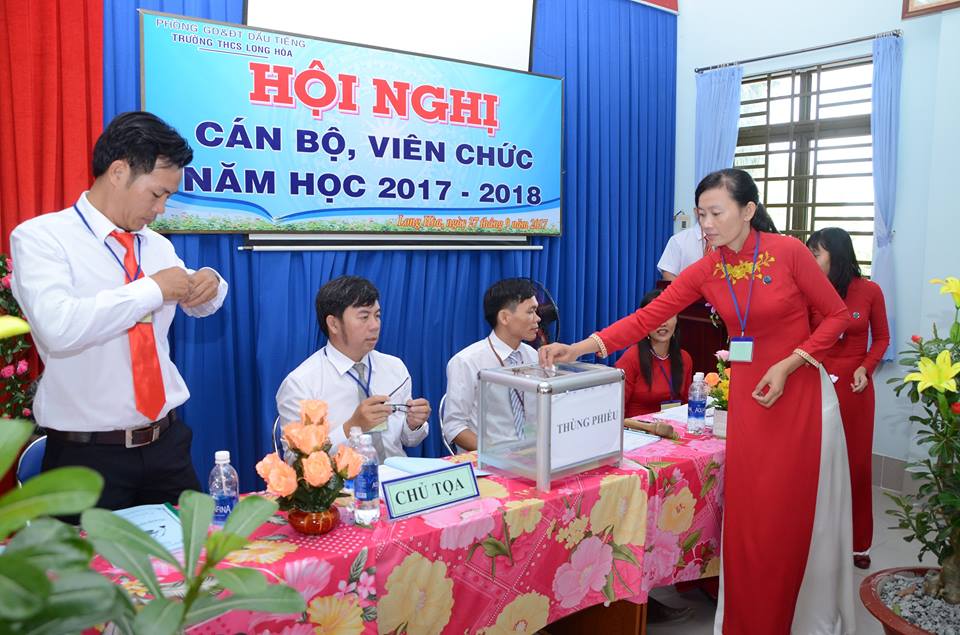 bỏ phiếu